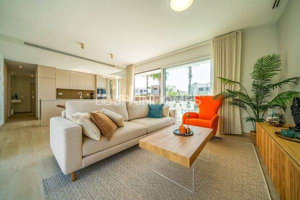 Elegant Houses with Pools in Vistabella Golf Resort