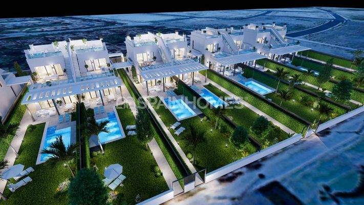 Luxury 3-Bedroom Houses in A Beachfront Project in Los Alcazares