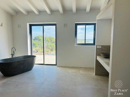 Freistehende Badewanne