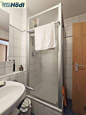 2.Foto innenliegendes Bad