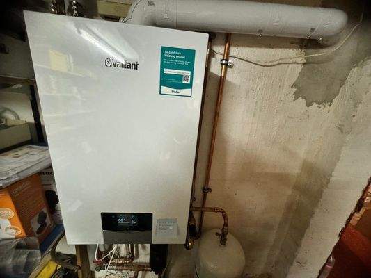 Heizungsanlage (Bj. 2021)