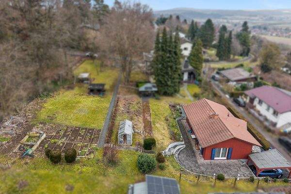 Haus und Grundstück nach Teilung