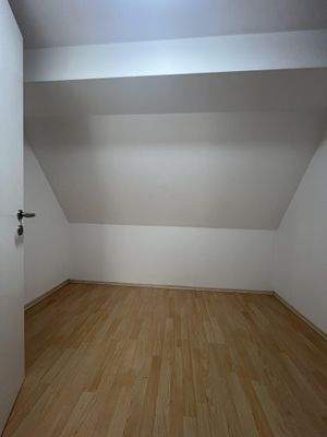 Abstellraum/Ankleide im Obergeschoss