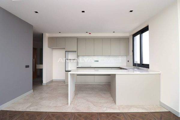 Sea View Apartments in an Investment Region in Mersin Erdemli