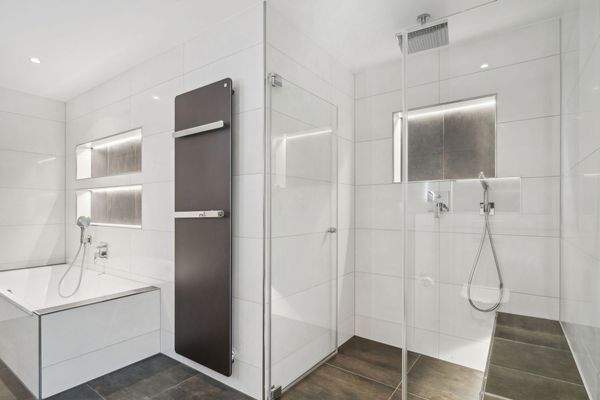 Masterbad mit Dusche