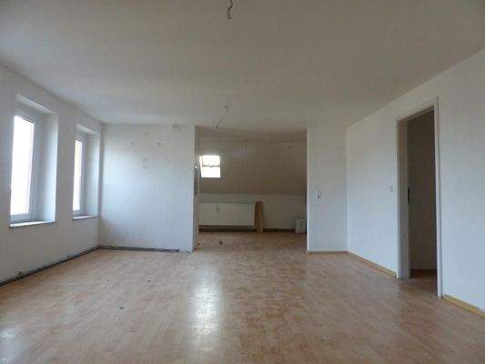 Wohnung im DG - Wohn-und Essbereich 