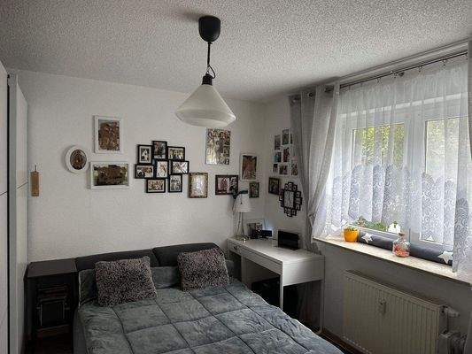 Kinderzimmer (Büro/Gast)