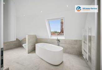 backbone_580636-A_013_WEB