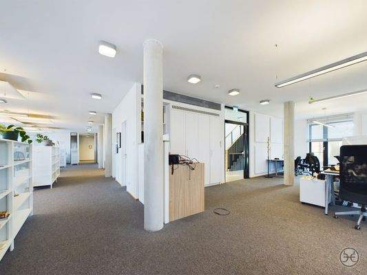 Eden-Ehbrecht-Immobilien_Vermietung_Büro_Alter-Stadthafen_034