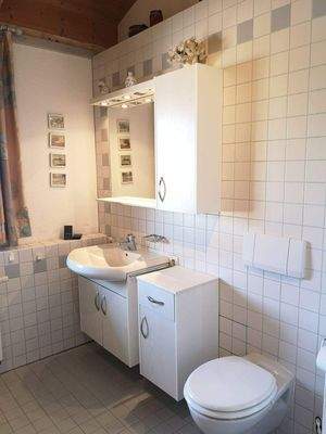 Bad - jüngeres Haus