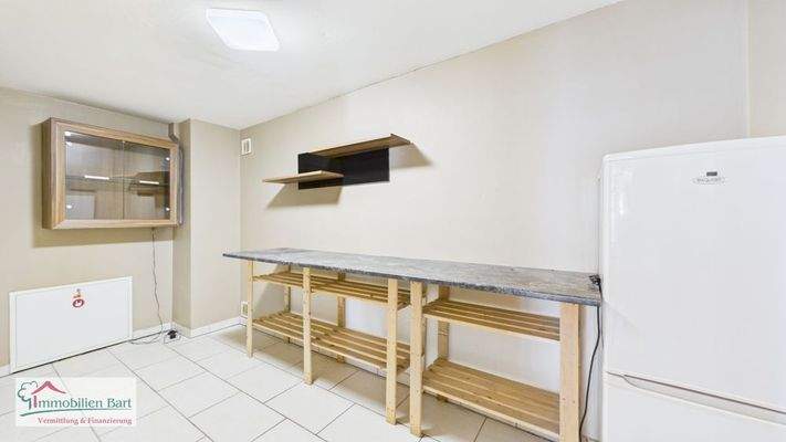 EG - Abstellraum / Speisekammer