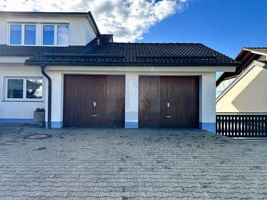 Außenansicht | Doppelgarage