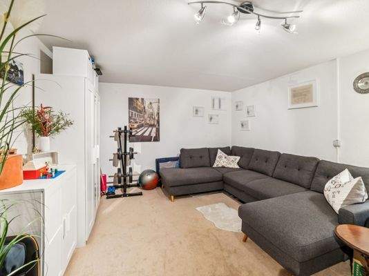 Zimmer 1.1 Kellergeschoss