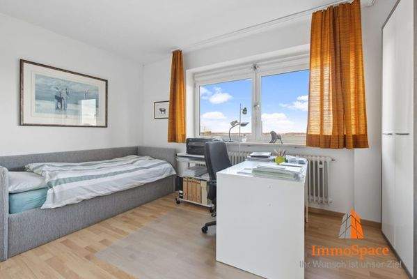 Blick ins Schlafzimmer oder das Büro