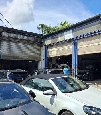 Zufahrt Lackierkabine.JPG