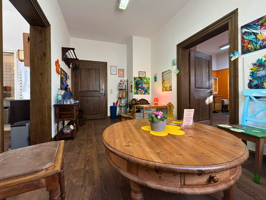 Empfangsbereich/Wartezimmer 