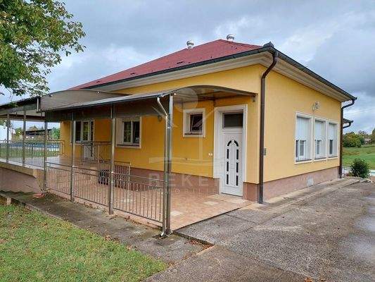 Die überdachte Terrasse