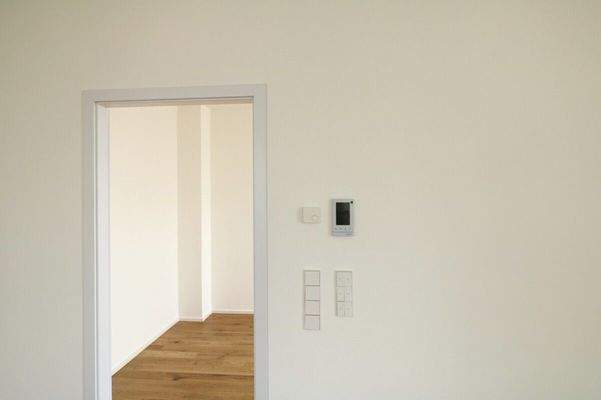 Wohnzimmer-Schlafzimmer Wohnung 15.19