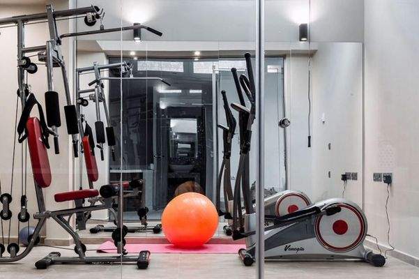 Kreta, Tsifliki: Umweltfreundliche Villa mit Pool, Garten und Whirlpool bei Elounda zu verkaufen