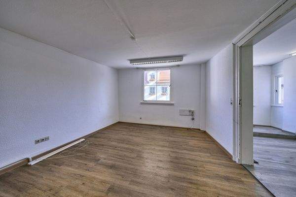 Zimmer II Wohnung 2.OG