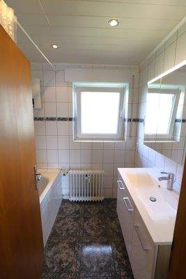 Bad Wohnung 1. Obergeschoss