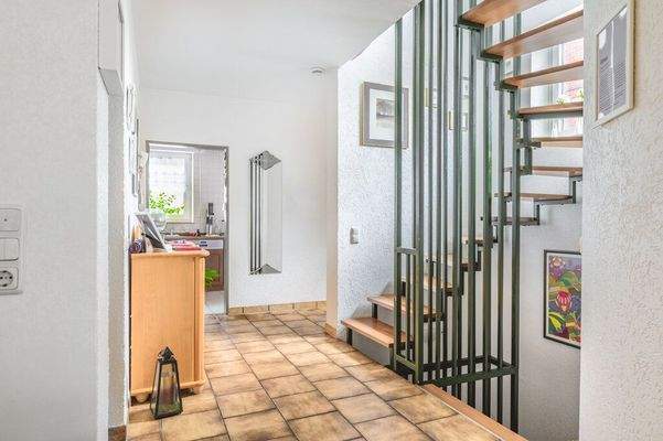 Treppenhaus EG/ WE 1