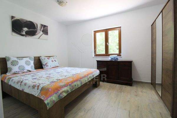 Insgesamt sind hier vier fabelhafte Schlafzimmer