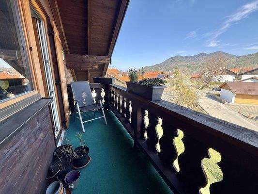 DG: Balkon mit Fernblick