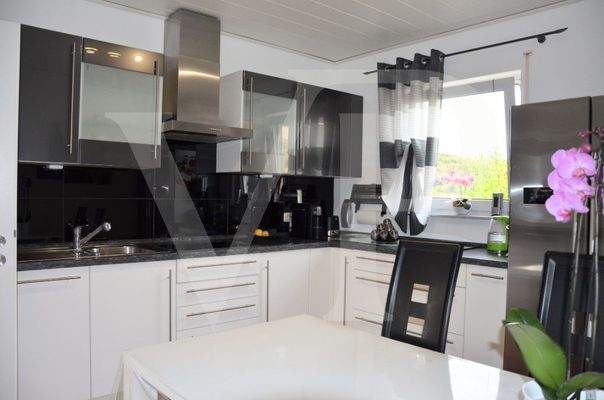 Moderne Einbauküche