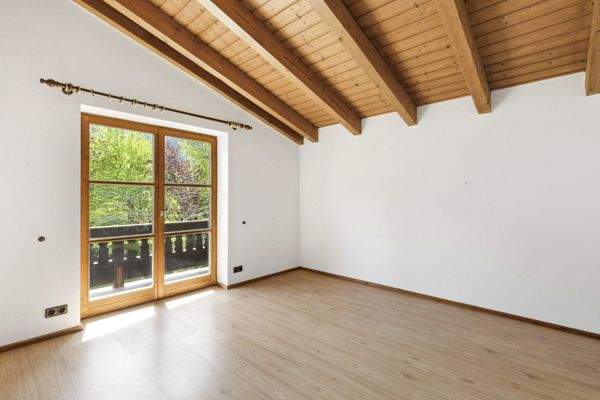 Schlafzimmer II OG - HS 34