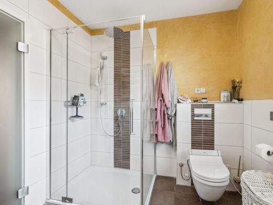 Badezimmer Ansicht 2