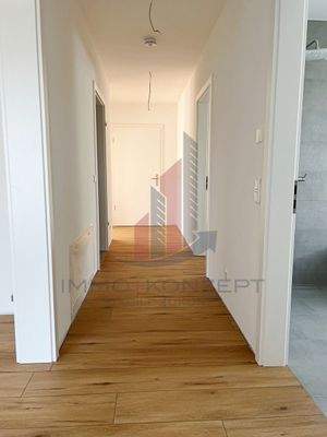 Der Flur bringt Sie in alle Räume