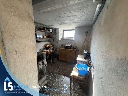 weiterer Abstellraum Keller 