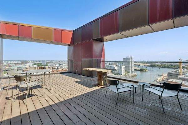 Private Dachterrasse 14. OG