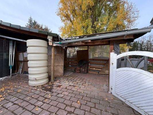 Hof Unterstellfläche