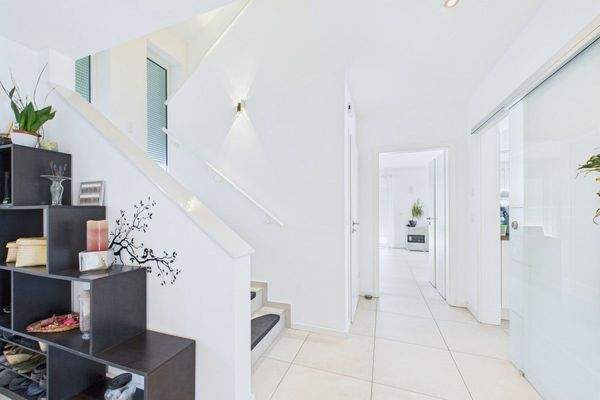 CAM03586G0-PR0051-STILL012