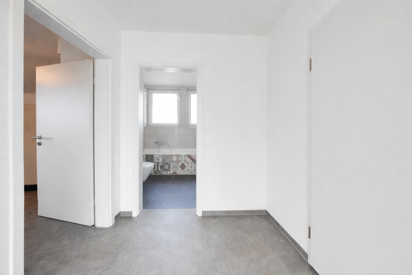 Heller und einladender Eingangsbereich.png