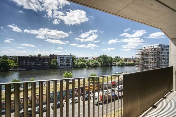 Loggia mit Spreeblick