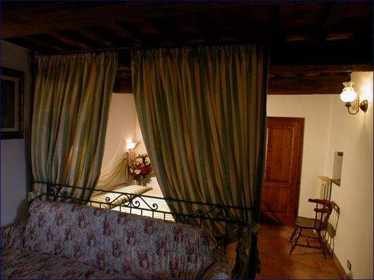 Appartamento Bosco camera.png