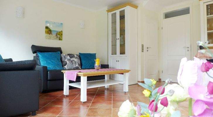 Wohnzimmer mit Kaminanschluss