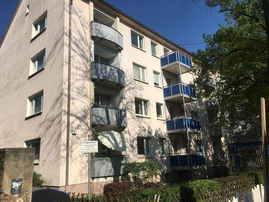 Waldstr 97 Ansicht Balkone