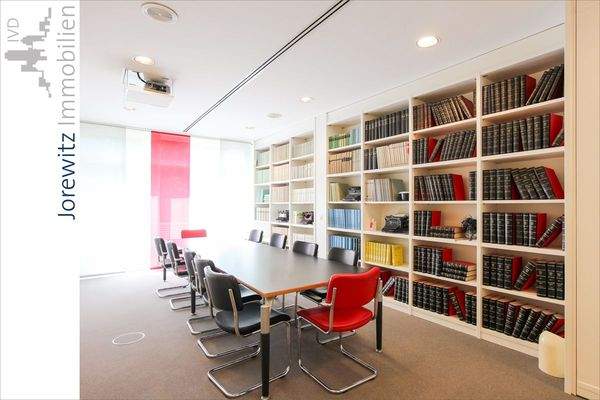 011 - Bibliothek - Konferenz EG