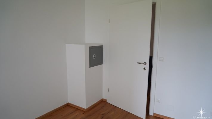 verbauter Safe