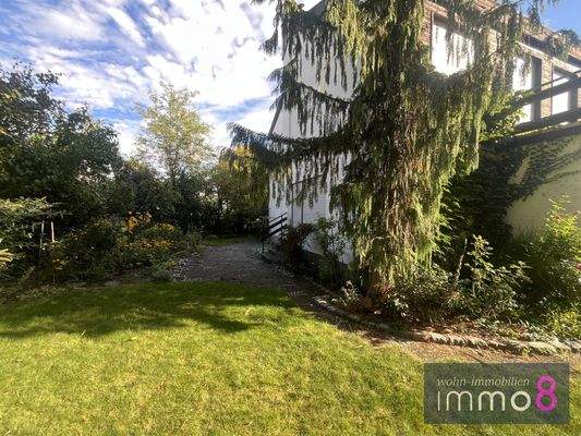 Weitläufiger Garten