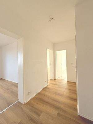 Flur seitens Bad