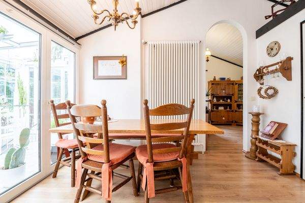 18332 Esszimmer mit Zugang Wintergarten