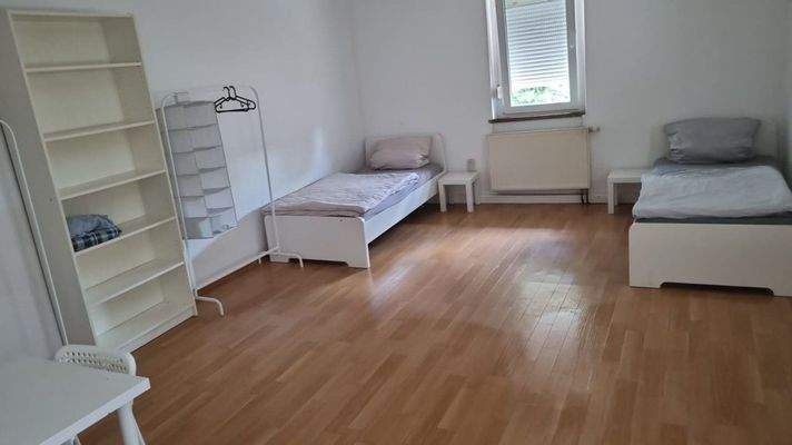 ad1db395-7649-440e-9d4d-41953c5cef34