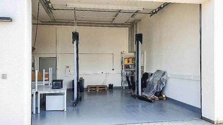 Werkstatt / Garage