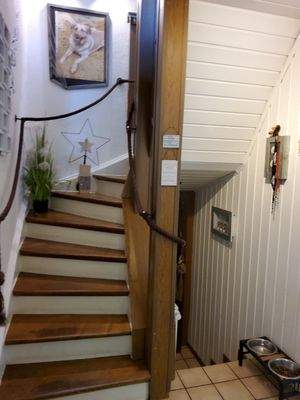 Treppe ins Obergeschoss