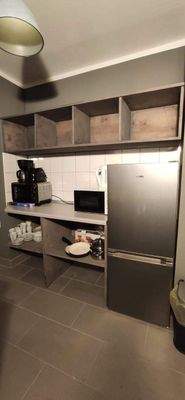 5. Küche mit allen nötigen Kochutensilien.jpg